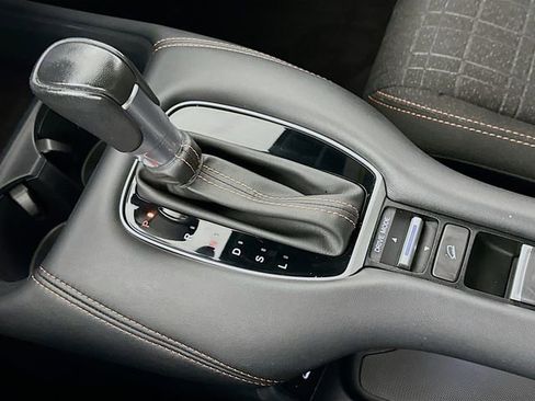 Certified 2024 Honda HR-V Sport image 25