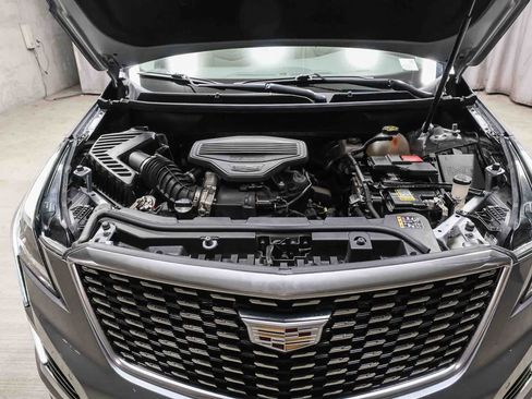 Used 2022 Cadillac XT5 Premium Luxury FWD image 31