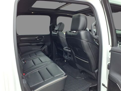 Used 2022 RAM 1500 Limited image 11