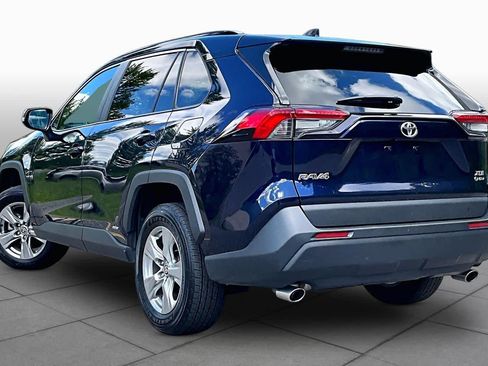 Used 2025 Toyota RAV4 XLE AWD/4WD image 12