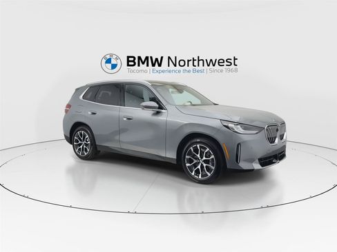 New 2026 BMW X3 xDrive30i w/ Premium Package AWD/4WD image 6