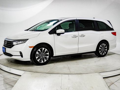 Certified 2023 Honda Odyssey EX-L image 4