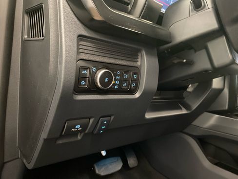 New 2026 Ford F350 Lariat w/ FX4 Off-Road Package AWD/4WD image 18