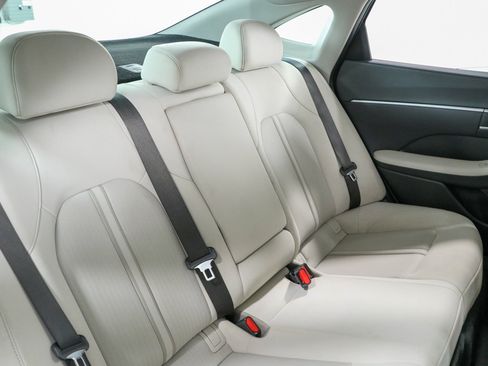 Used 2025 Hyundai Sonata SEL FWD image 28