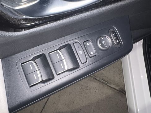 Certified 2025 Honda CR-V EX-L image 12