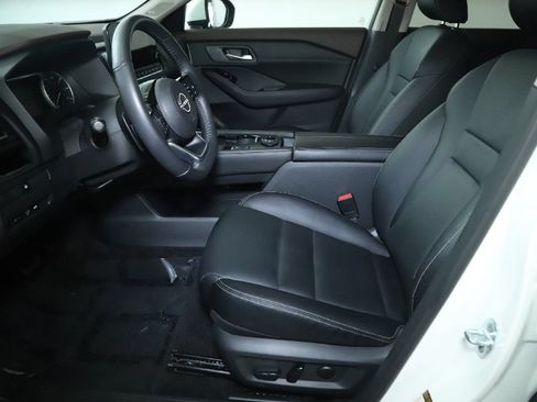 Certified 2023 Nissan Rogue SL AWD/4WD image 19