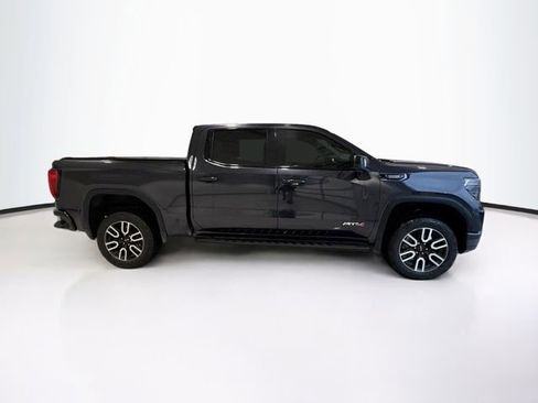 Used 2024 GMC Sierra 1500 AT4 w/ Technology Package image 8