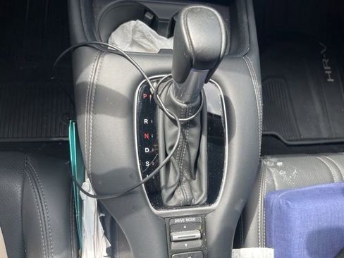 Used 2025 Honda HR-V EX-L image 21