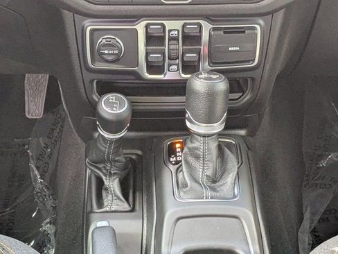 New 2026 Jeep Wrangler Unlimited Sport AWD/4WD image 19