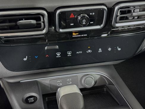 New 2026 Nissan Sentra SV w/ SV Convenience Package image 16