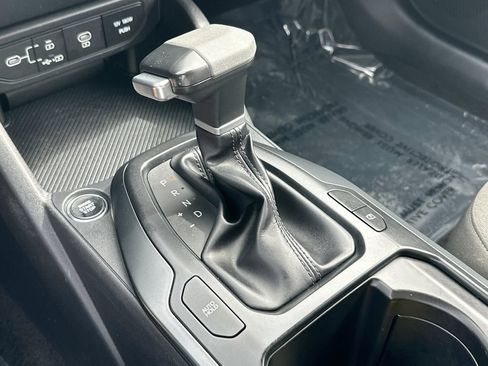 Used 2025 Kia K4 FWD image 16