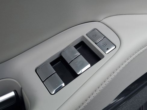 New 2026 Lincoln Navigator L Reserve image 10