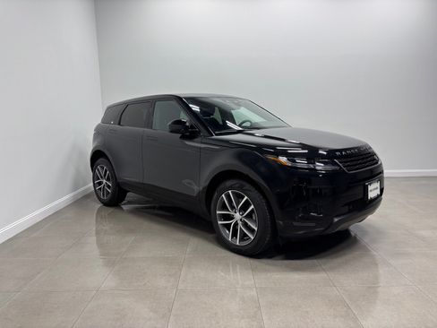 Used 2026 Land Rover Range Rover Evoque S AWD/4WD image 5
