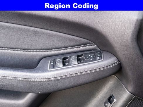 Used 2018 Mercedes-Benz GLE 350 w/ Premium 1 Package image 14