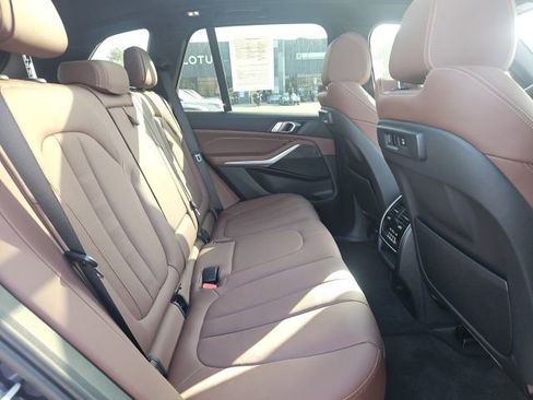 Used 2022 BMW X5 sDrive40i w/ Premium Package image 23