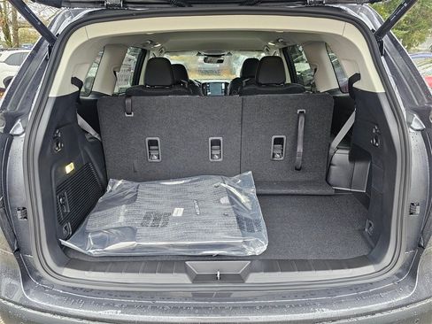 New 2026 Subaru Ascent Premium image 13