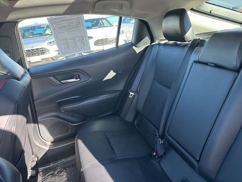 Used 2024 Toyota Prius Prime Premium image 24