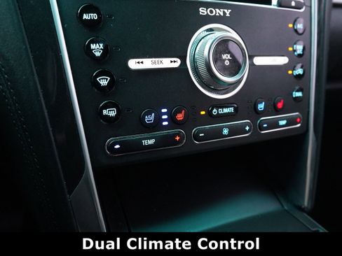 Used 2016 Ford Explorer Platinum image 7