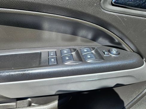 Used 2019 Chevrolet Colorado LT AWD/4WD image 19