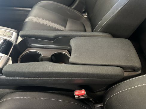 Used 2019 Honda Civic EX image 27