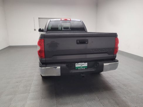 Used 2015 Toyota Tundra SR5 w/ SR5 Upgrade Package RWD image 6