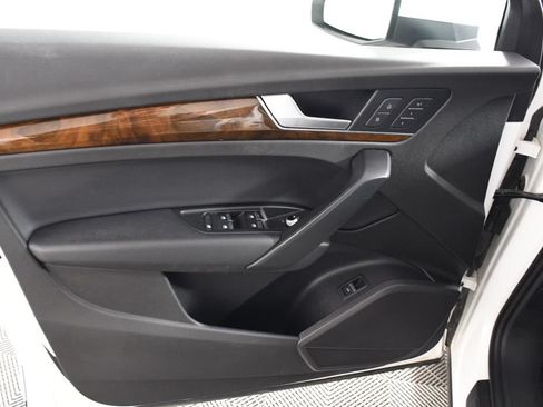 Used 2018 Audi Q5 2.0T Premium AWD/4WD image 14
