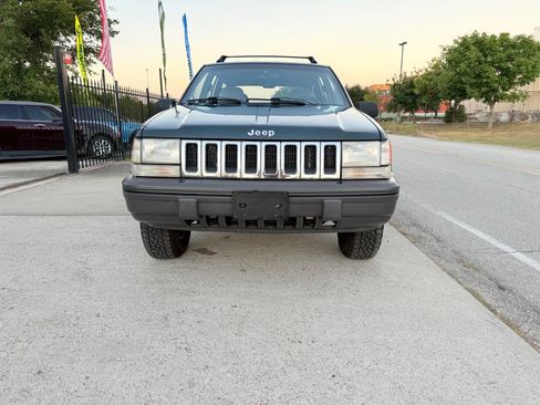 Used 1994 Jeep Grand Cherokee Laredo image 3