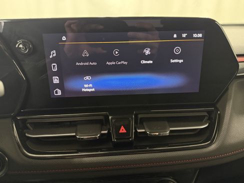 Used 2025 Chevrolet TrailBlazer RS w/ Convenience Package image 19