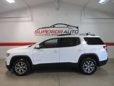 Used 2020 GMC Acadia SLT image 3
