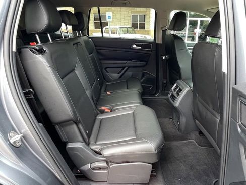 Used 2019 Volkswagen Atlas SE FWD image 30