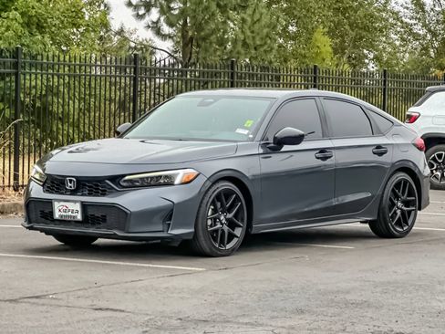 Used 2025 Honda Civic Sport image 7