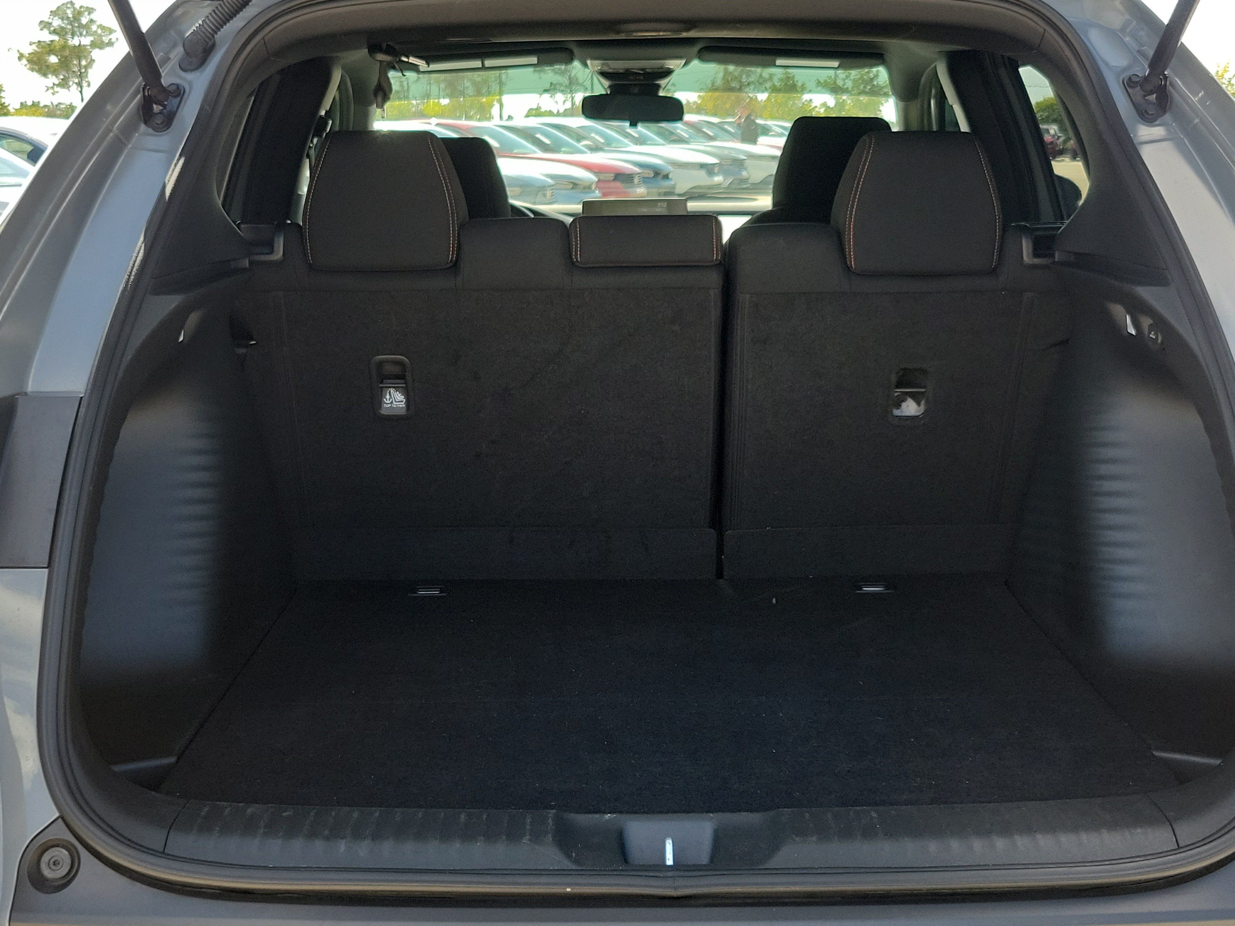 Used 2025 Honda HR-V Sport image 10