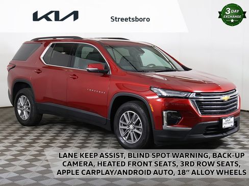 Used 2023 Chevrolet Traverse LT w/ LPO, Floor Liner Package image 1