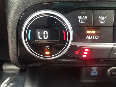 Used 2021 Ford Escape SE w/ Cold Weather Package AWD/4WD image 30