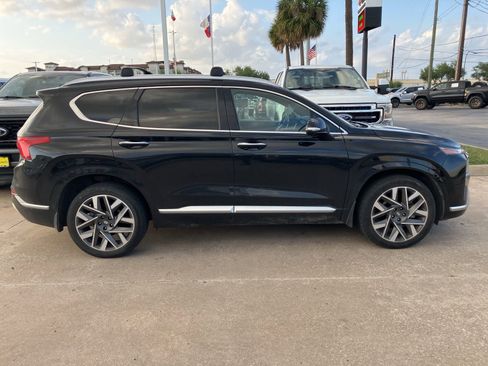 Used 2022 Hyundai Santa Fe Calligraphy image 2