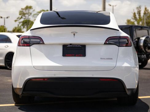 Used 2022 Tesla Model Y Performance AWD/4WD image 12