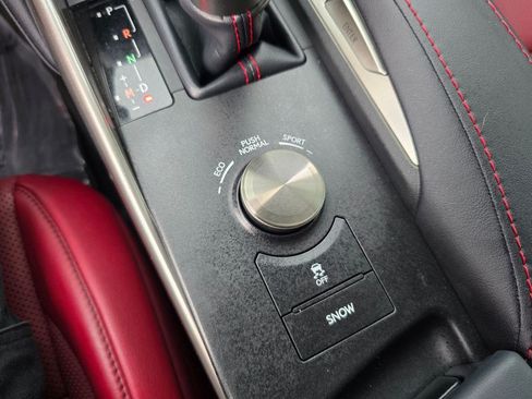 Used 2017 Lexus IS 200t RWD image 26