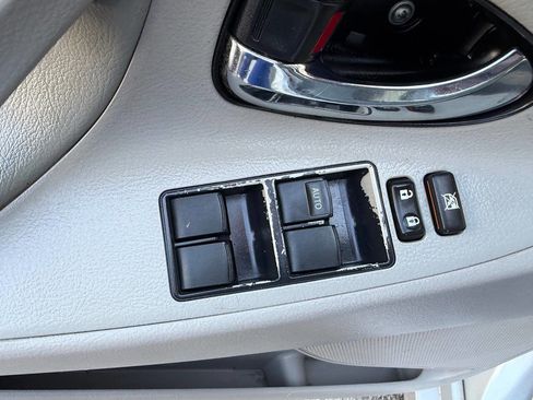 Used 2008 Toyota Camry LE FWD image 19