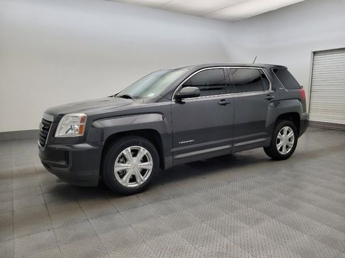 Used 2017 GMC Terrain SLE image 2