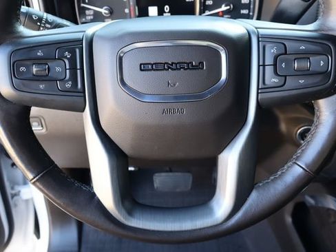 Used 2021 GMC Sierra 1500 Denali w/ Denali Ultimate Package AWD/4WD image 12