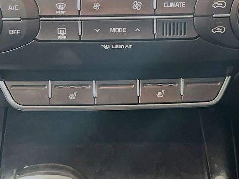 Used 2017 Kia Sorento EX image 20