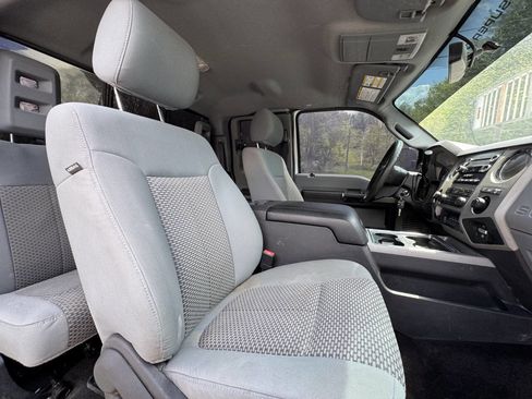Used 2015 Ford F250 XLT w/ XLT Value Package AWD/4WD image 23