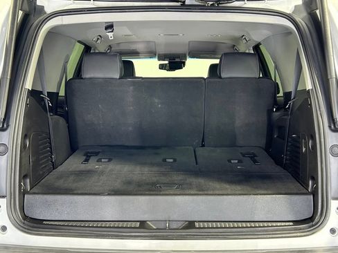 Used 2018 Chevrolet Tahoe LT RWD image 15