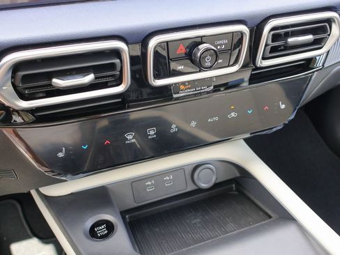 New 2026 Nissan Sentra SL image 13