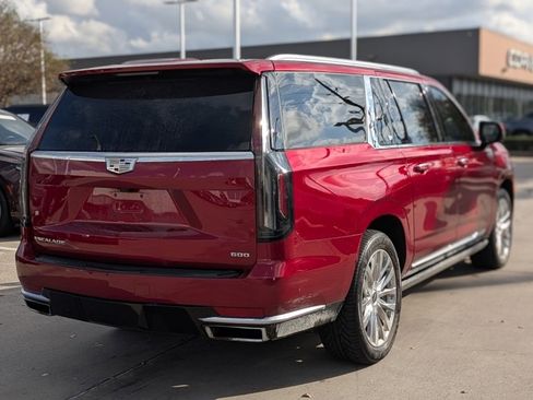 Used 2021 Cadillac Escalade ESV Premium Luxury w/ Driver Assist Tech Package image 4