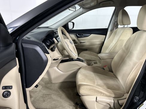 Used 2015 Nissan Rogue S AWD/4WD image 10