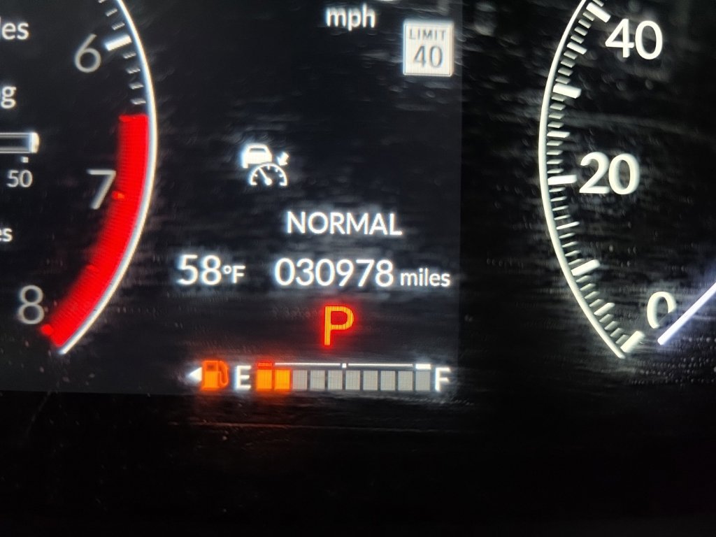 Used 2024 Honda Pilot TrailSport image 31