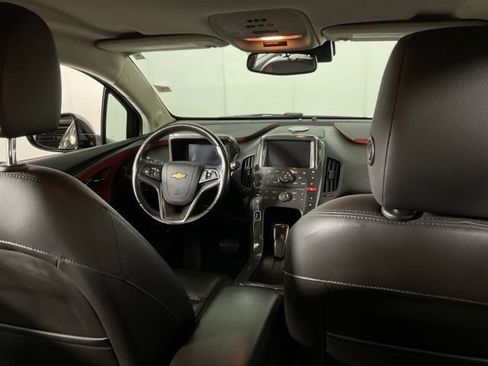 Used 2013 Chevrolet Volt Premium w/ Premium Trim Package FWD image 13