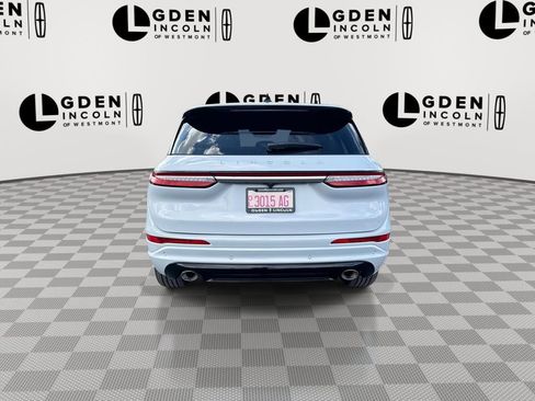 Used 2025 Lincoln Corsair Reserve w/ Equipment Group 202A AWD/4WD image 7