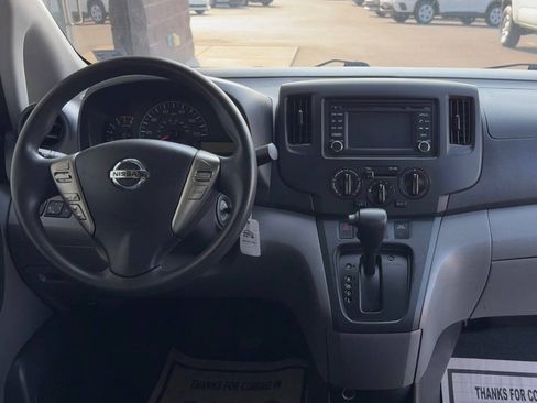 Used 2019 Nissan NV200 SV w/ Navigation Package FWD image 7